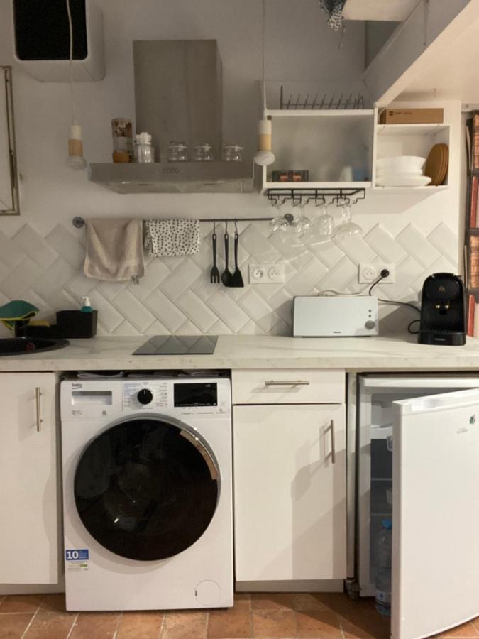 Appartamento Studio Au Coeur De Parigi Esterno foto