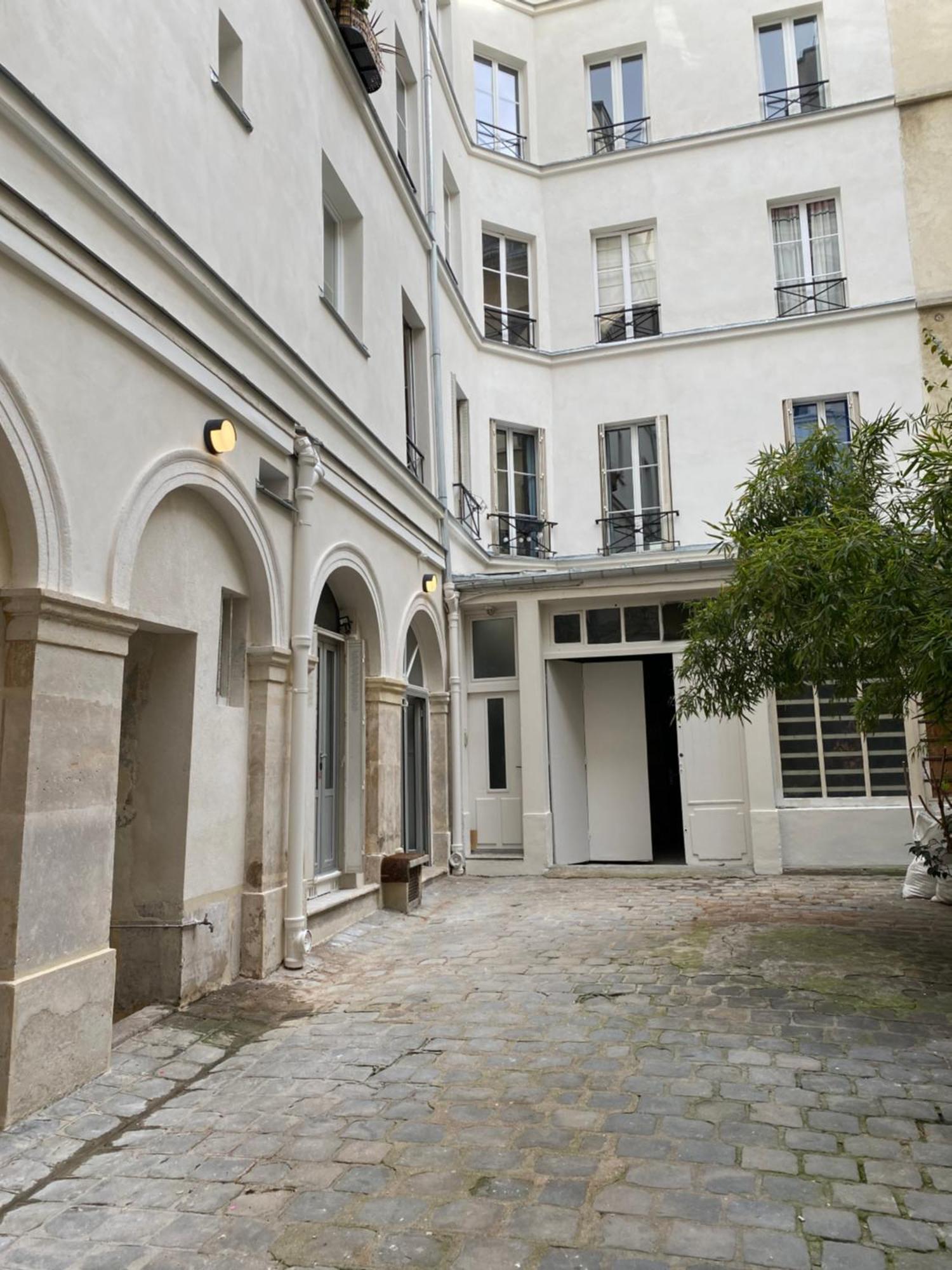 Appartamento Studio Au Coeur De Parigi Esterno foto