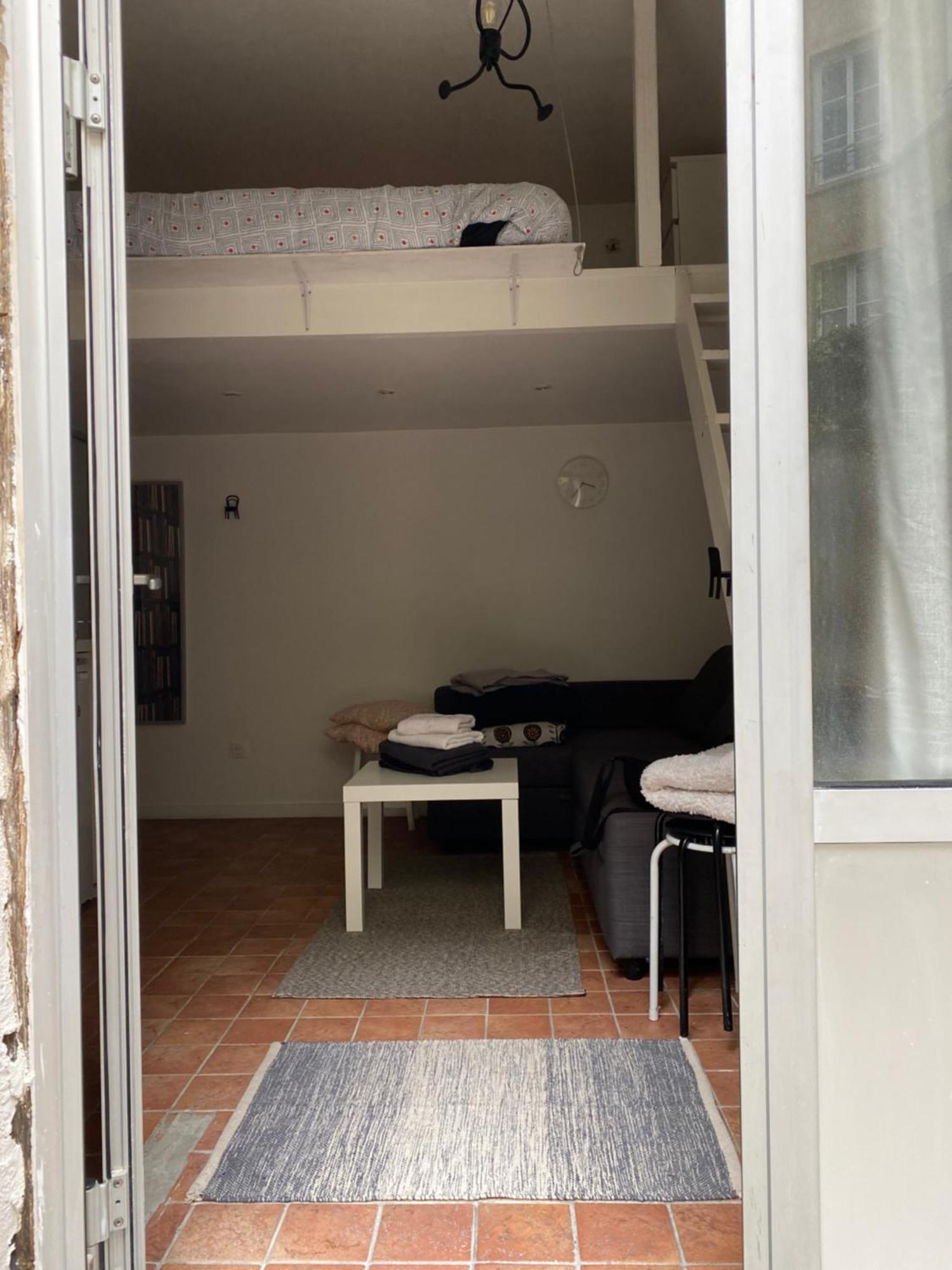 Appartamento Studio Au Coeur De Parigi Esterno foto